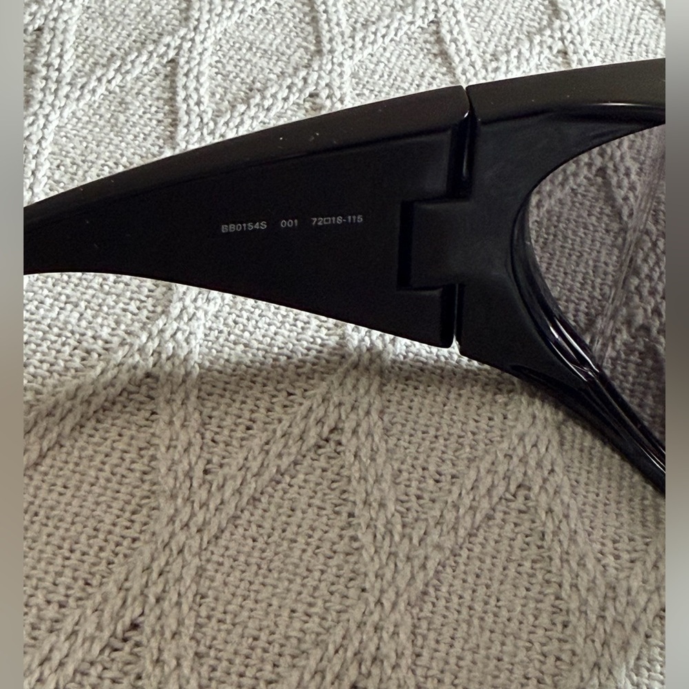Balenciaga BB0154S Extreme Butterfly Sunglasses Black - Picture 9 of 10